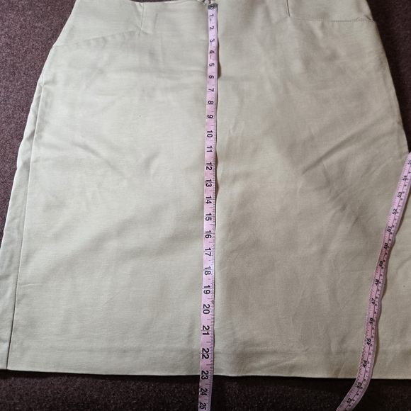 Van Hueson Studio Tan Lined Skirt With Pockets Size 18 - Picture 5 of 8